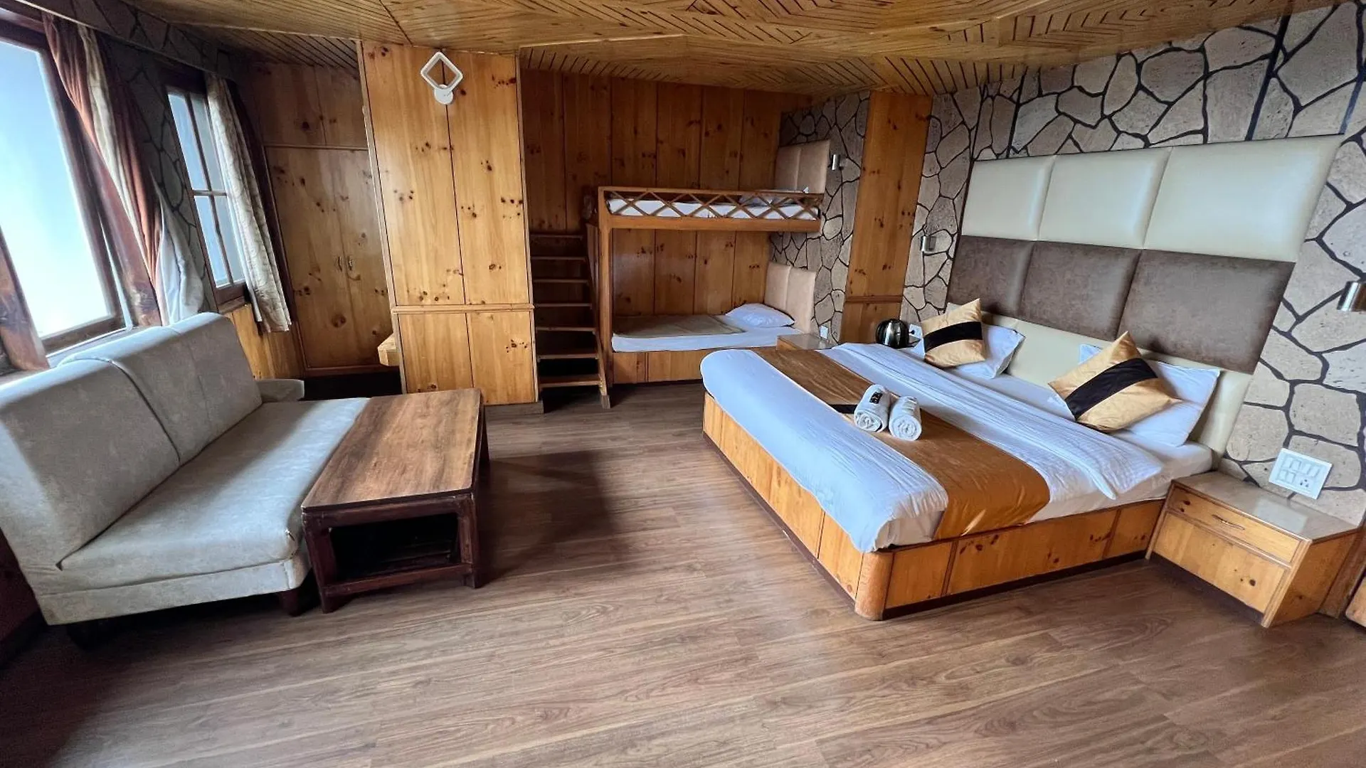 Victory Hotel And Restaurant By Gs Hospitality Shimla 4*,  India